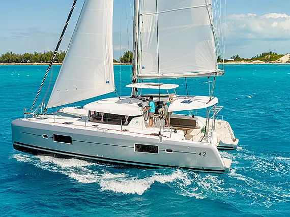 Catamaran Lagoon 42 Aymeline - FOR SALE - details