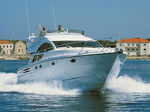 Bareboat Motoryacht Fairline Phantom 50 Luna IV - For Charter - Details