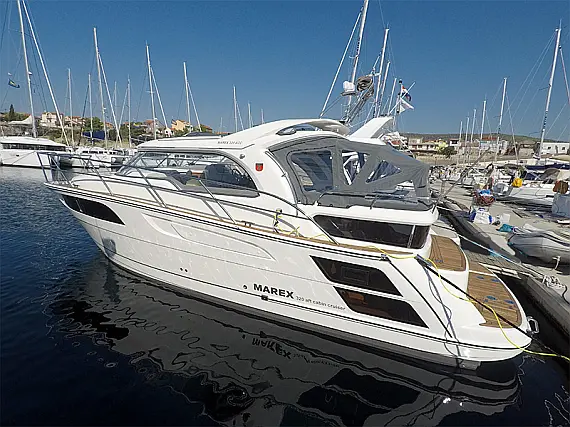Motor boat Marex 320 Aft Cabin Cruiser Aurora - FOR SALE - details