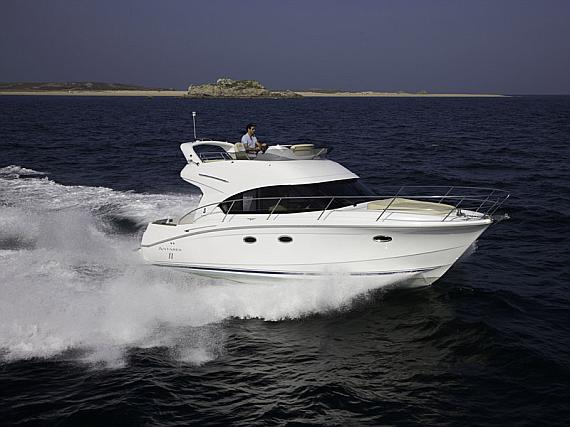 Bareboat Motor boat Beneteau Antares 36 Mandalina II - For Charter - Details