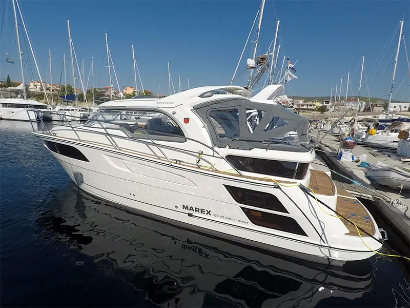  New Marex 320 Aft Cabin Cruiser!